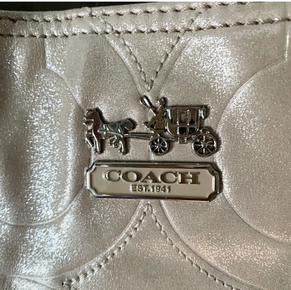Coach Mia EUC Embossed Leather Shimmer Zip Tote - Picture 6 of 9